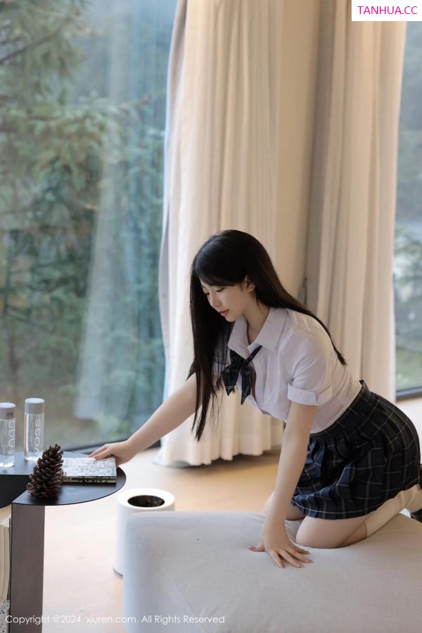   [XiuRen]高清写真图 2024.03.04 No.8173 陈小花 丝袜美腿第44张图片